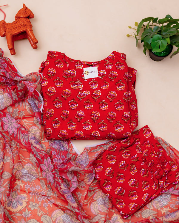 RED FLORALS SET