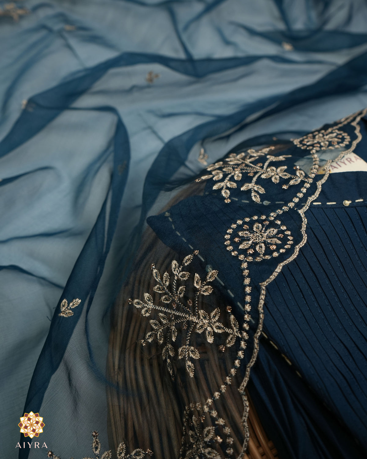 MINIMALIST BLUES SET