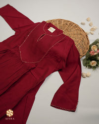 MINIMALIST MAROON SET