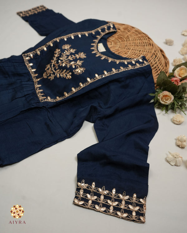 ROYAL BLUE HERITAGE SET