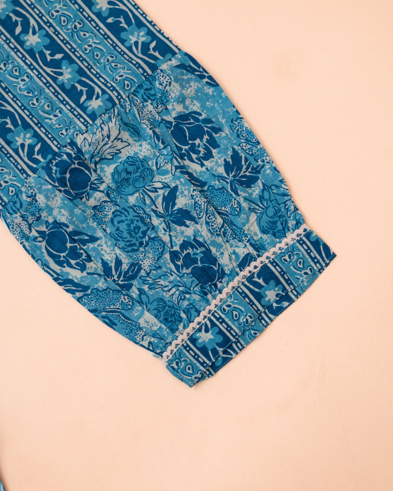 BLUE UMBRELLA SET